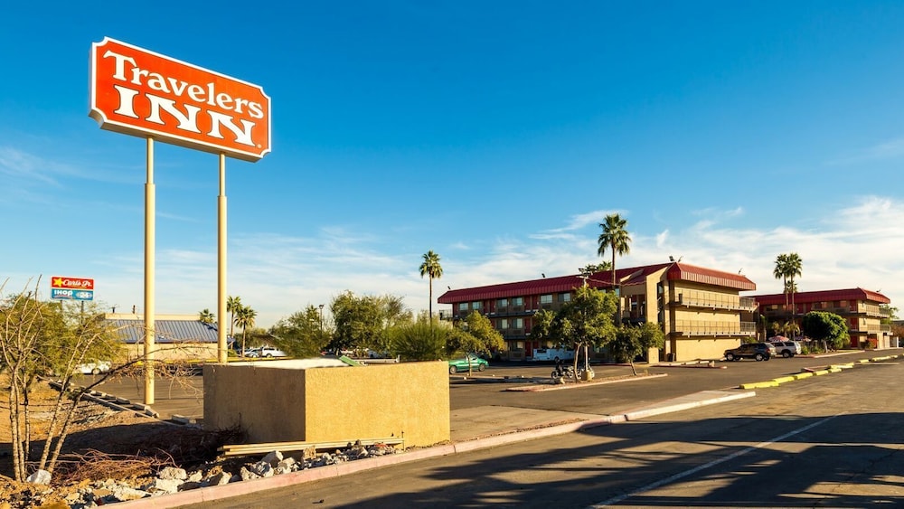 Travelers Inn 42/48