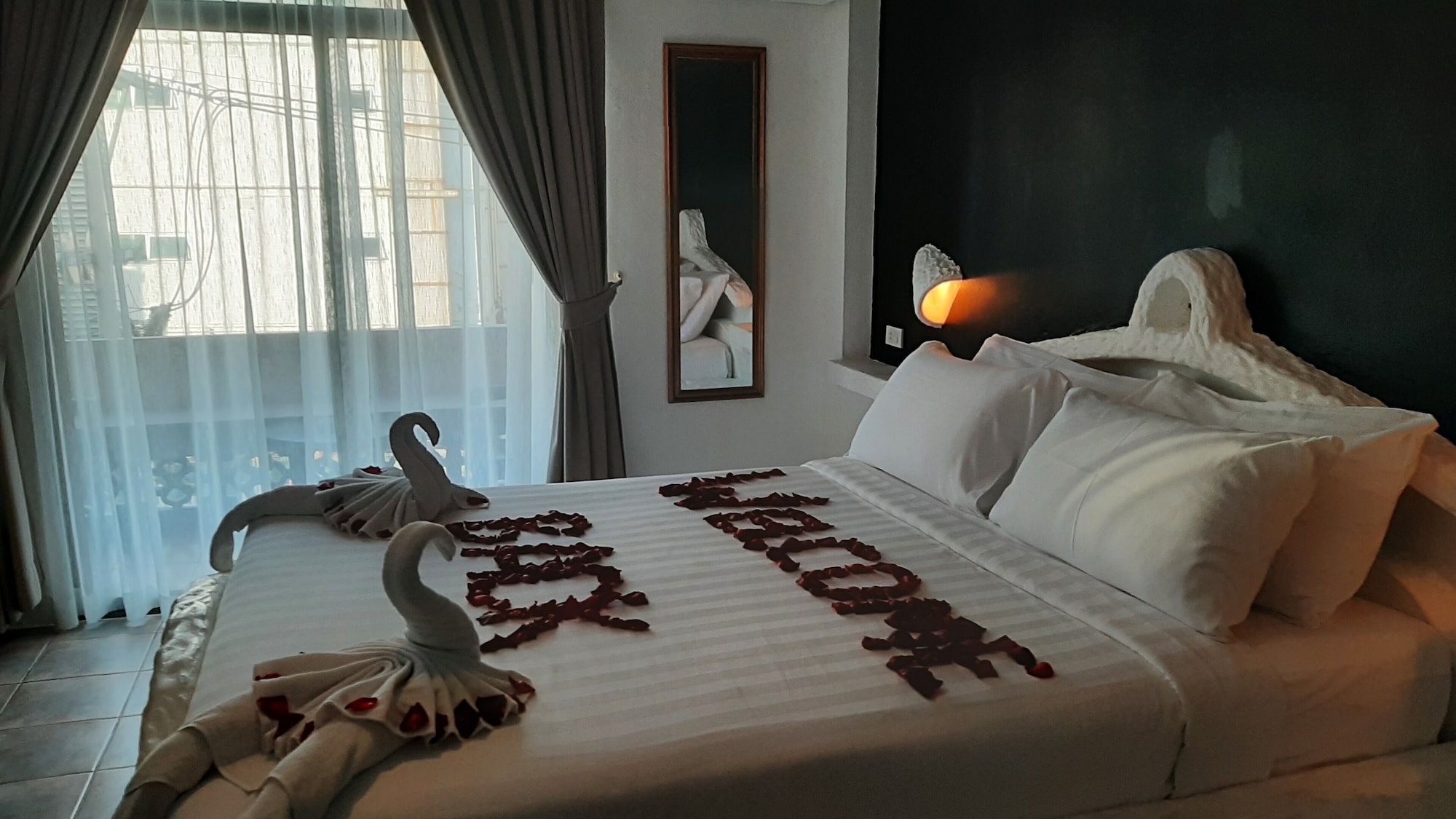 ROOM, DOUBLE BED, SEA VIEW, BALCONY