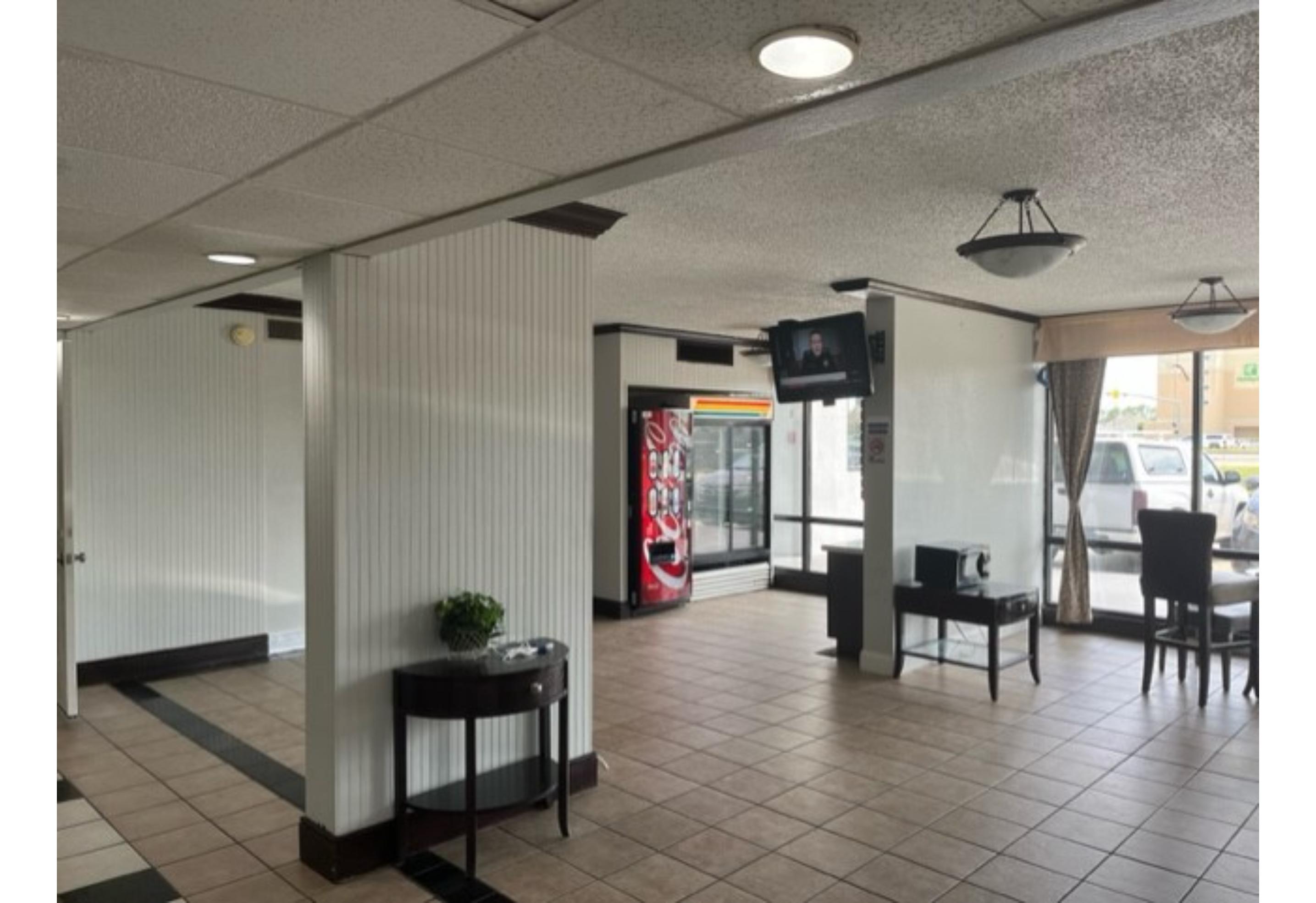 Motel6 Baton Rouge, LA - East - I-12 12/27