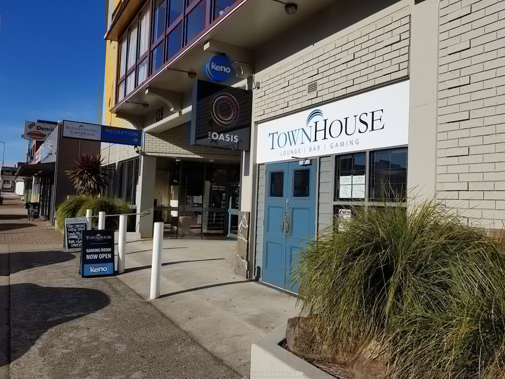 Burnie Central Townhouse Hotel 2/65