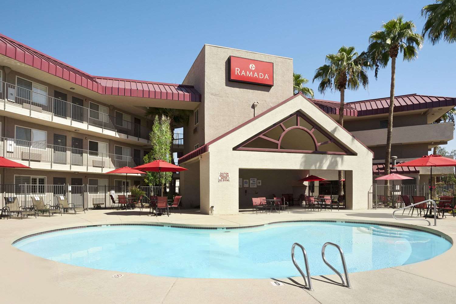 Infinity Inn & Suites 2/30