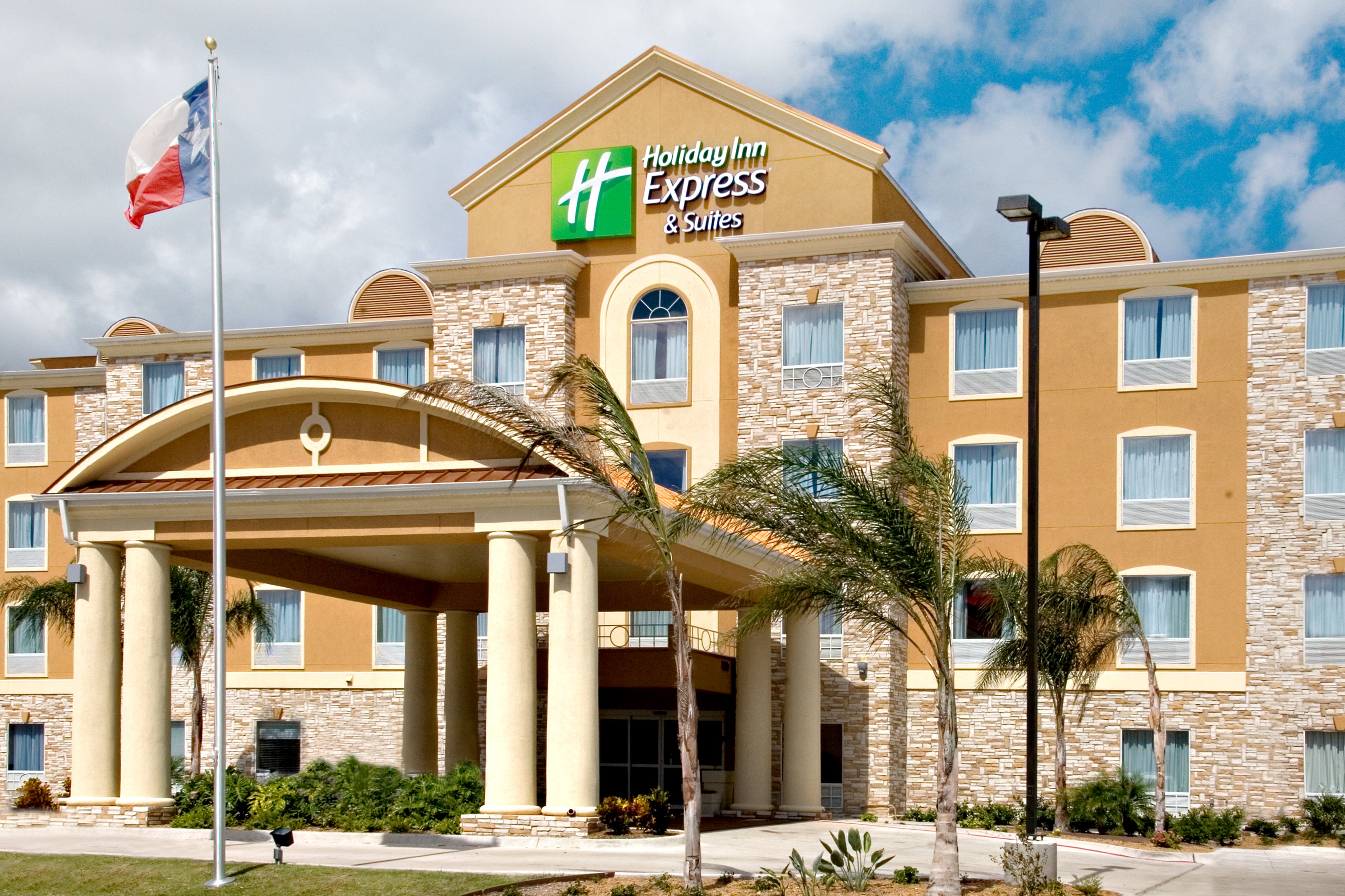 Holiday Inn Express Hotel & Suites Corpus Christi 3/44