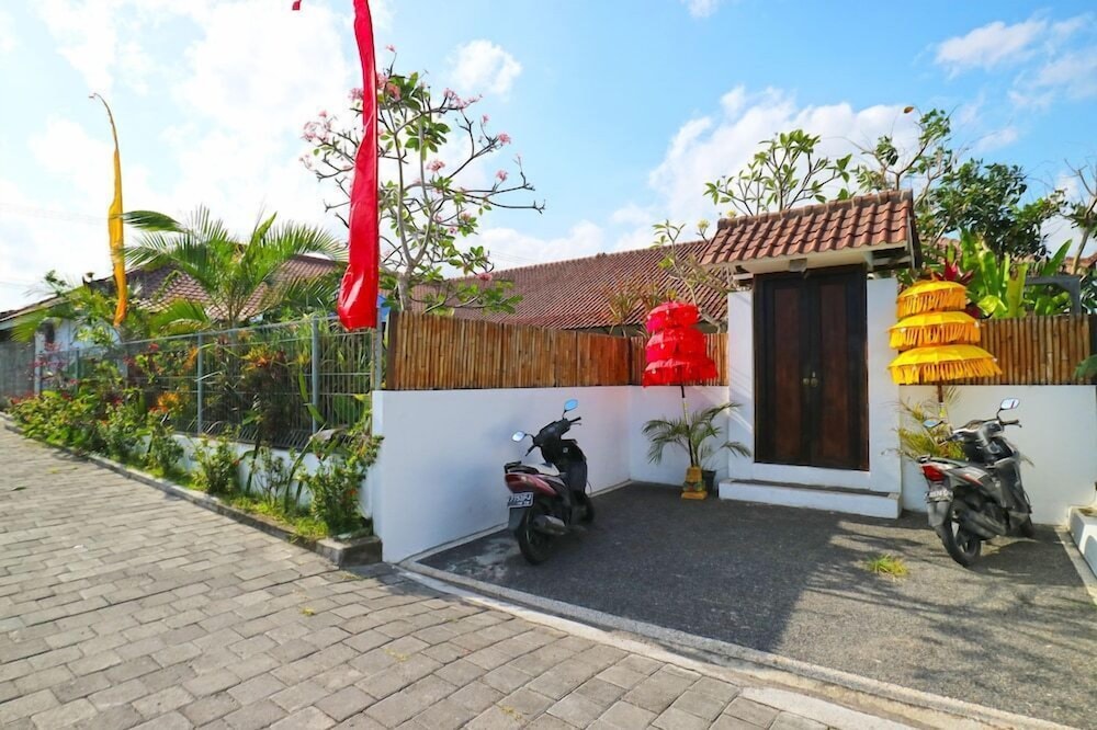 Pererenan Nengah Guesthouse 49/72