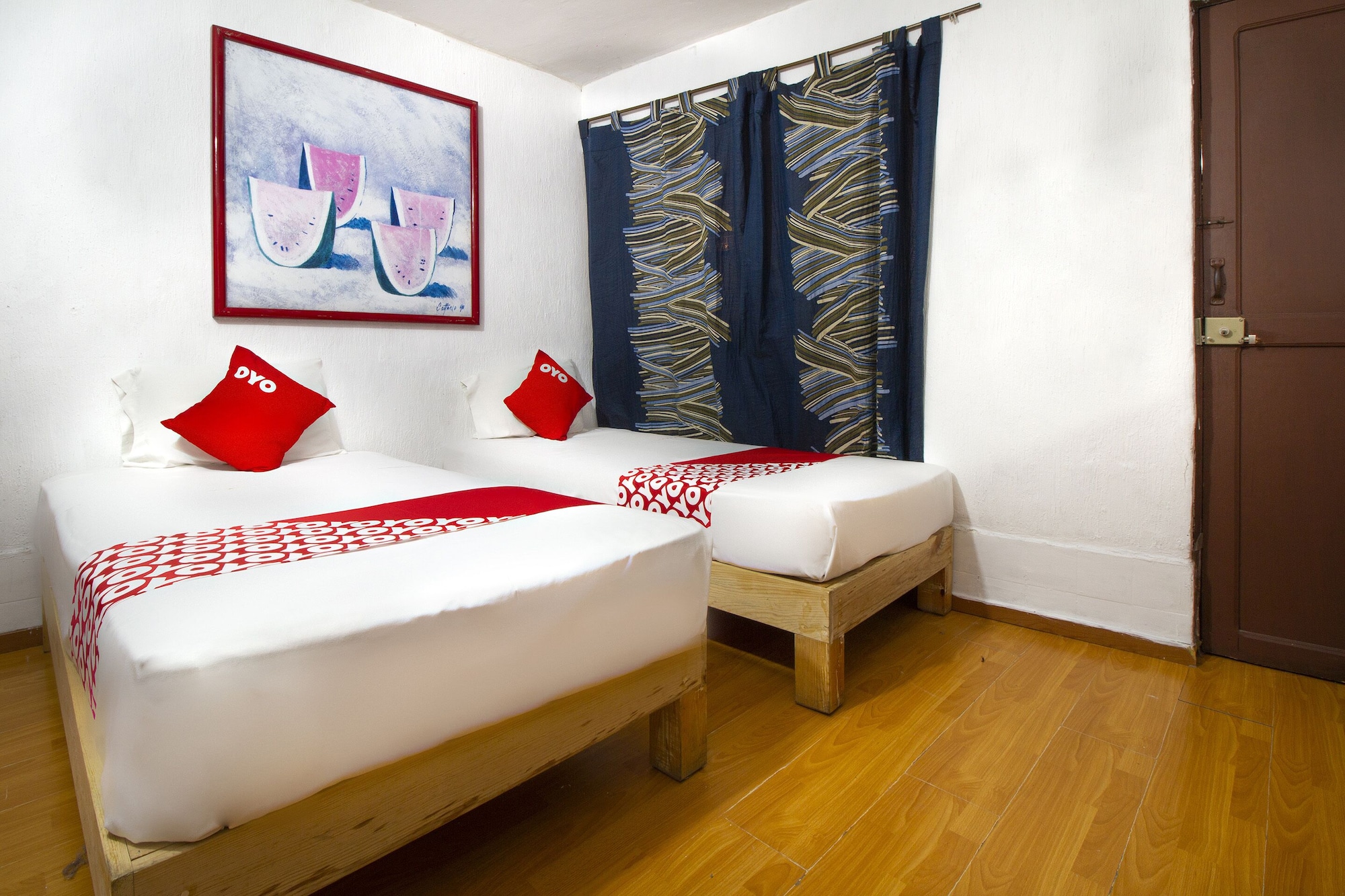 STANDARD, TWIN BEDS