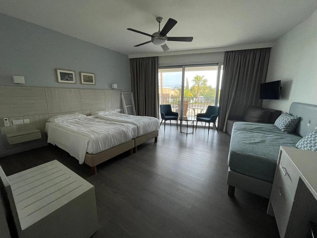Aphrodite Beach Hotel 10/51
