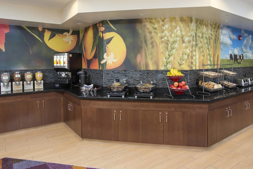 Fairfield Inn and Suites by Marriott Branson 8/23