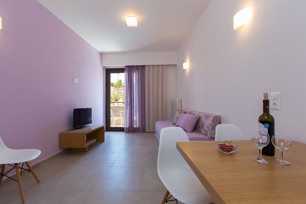 Eltina Hotel 16/50