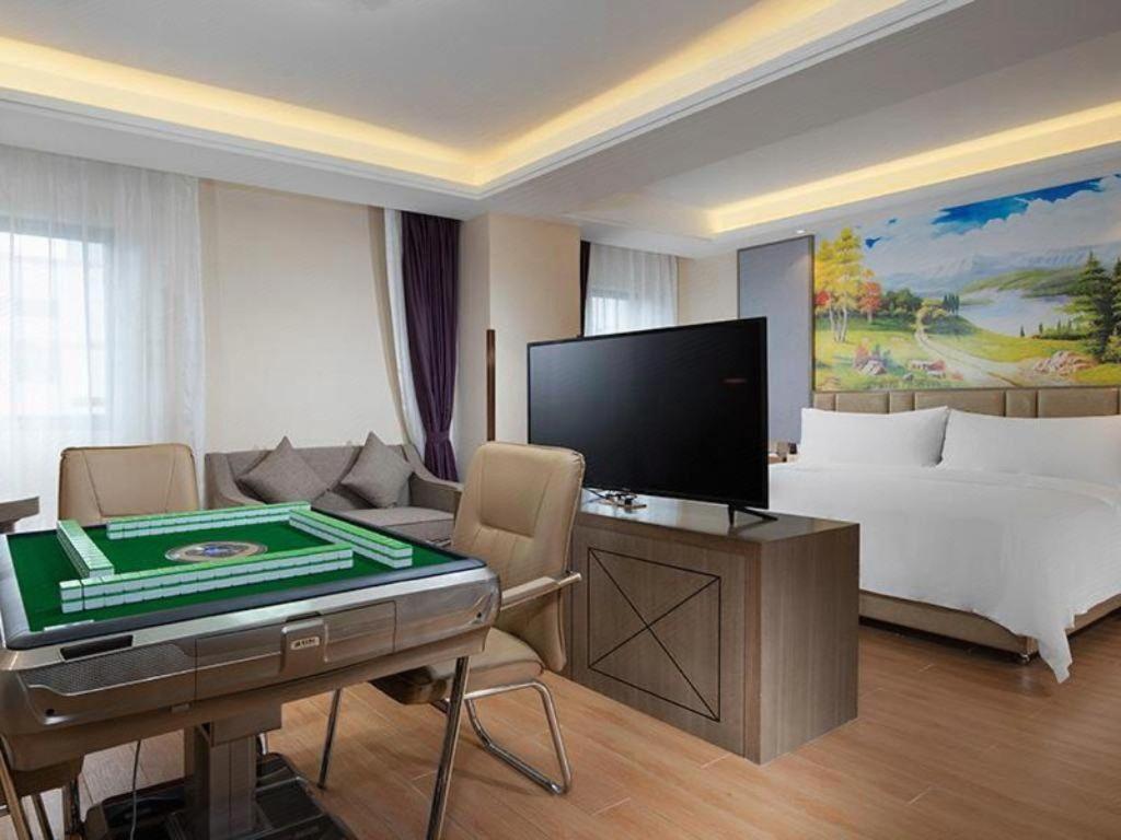 Venus International Hotel (Kunming Tongde Plaza) 52/60
