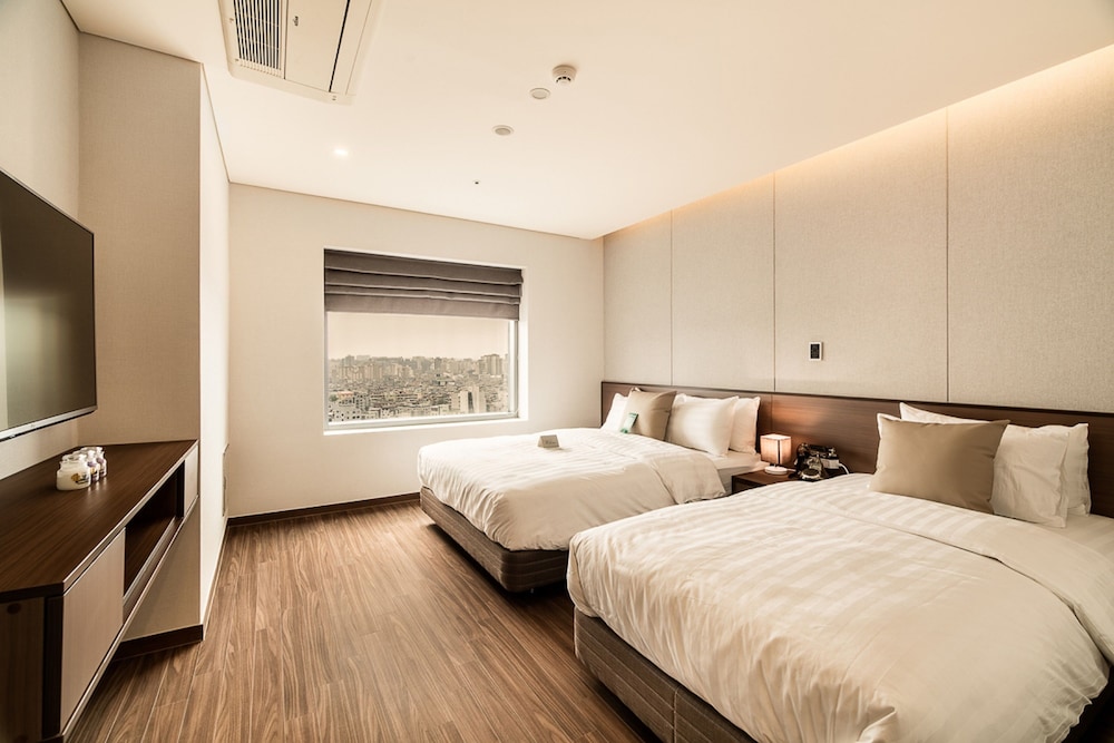 WD HOTEL 15/50