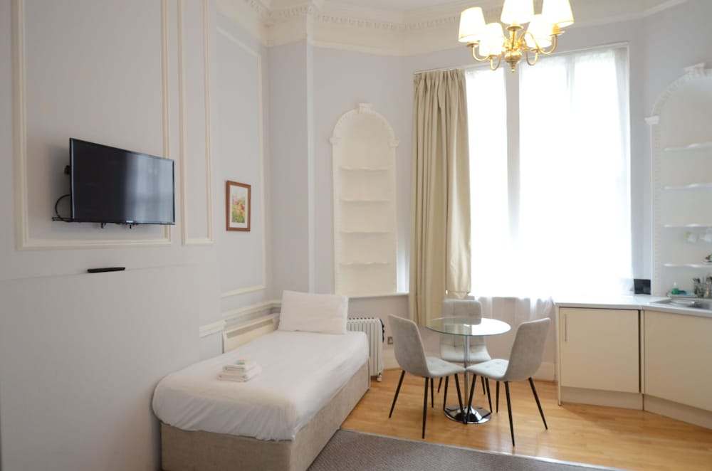 Amber Residence Hotel 34/50
