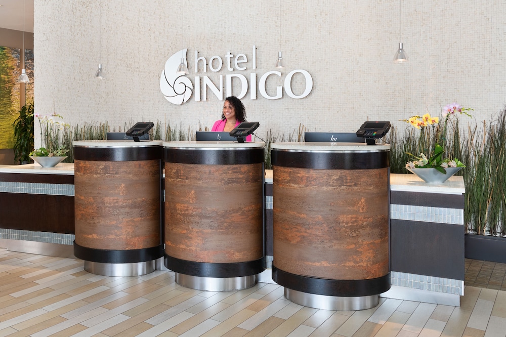 Hotel Indigo San Diego Gaslamp Quarter 10/80
