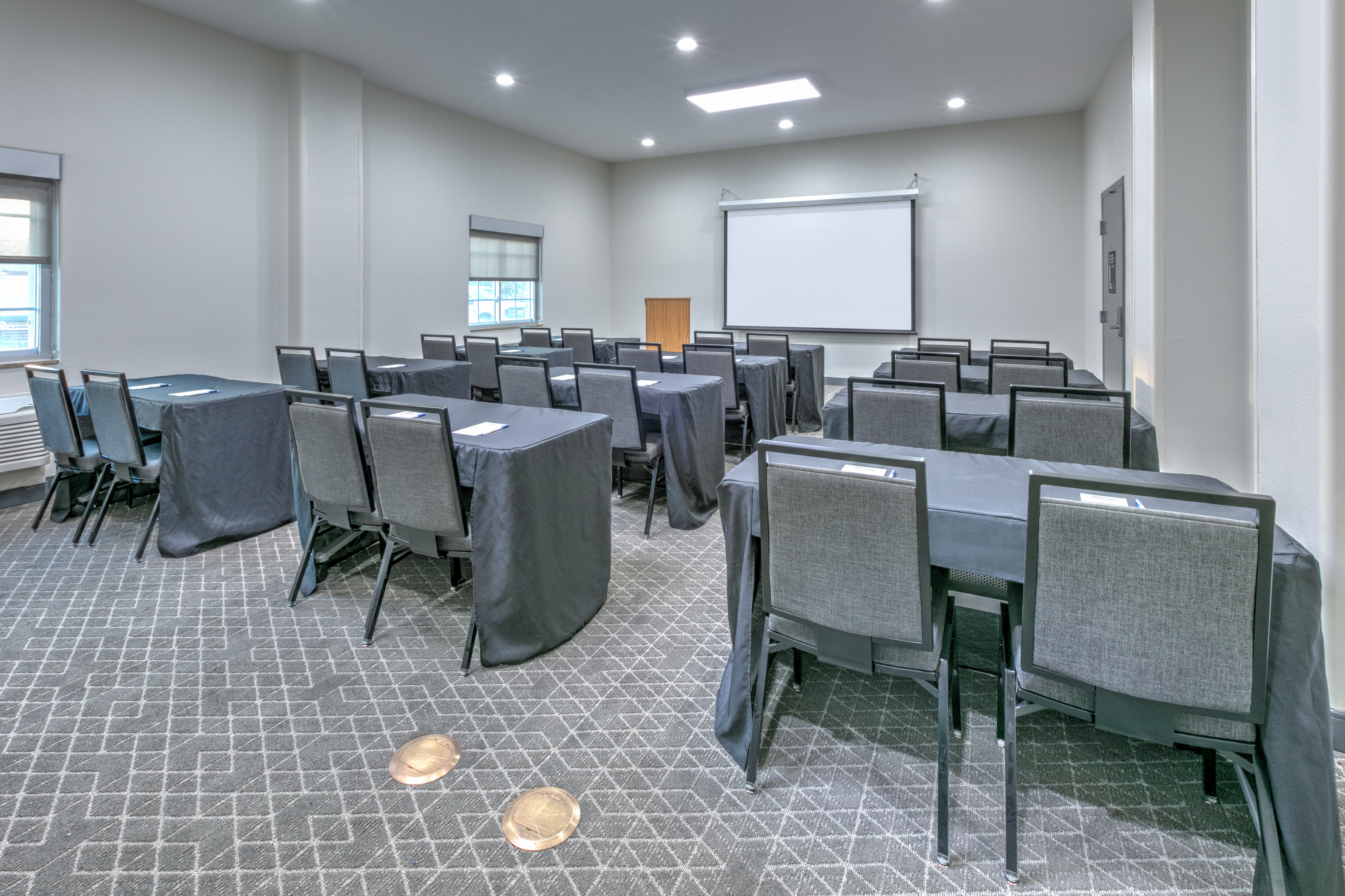 Candlewood Suites Lake Jackson Clute 47/60