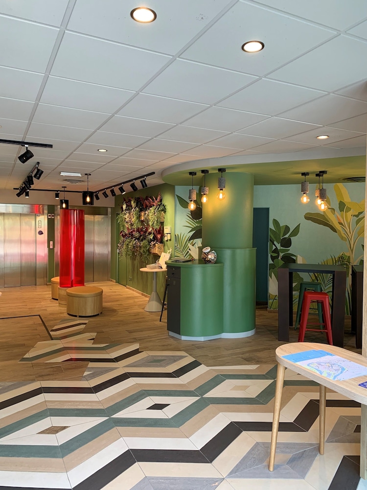 Ibis Besancon La City 10/74