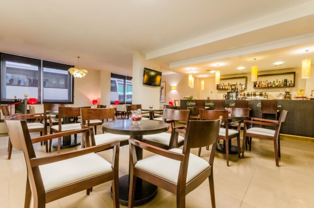 Don Juan Hotel 27/31