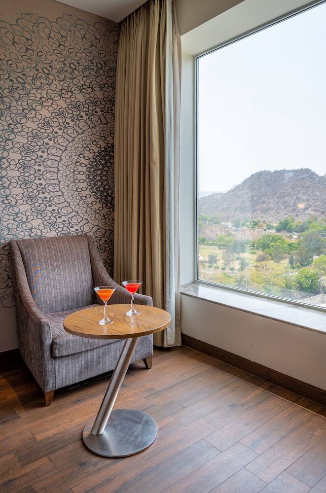 Doubletree By Hilton Jaipur Amer 51/80