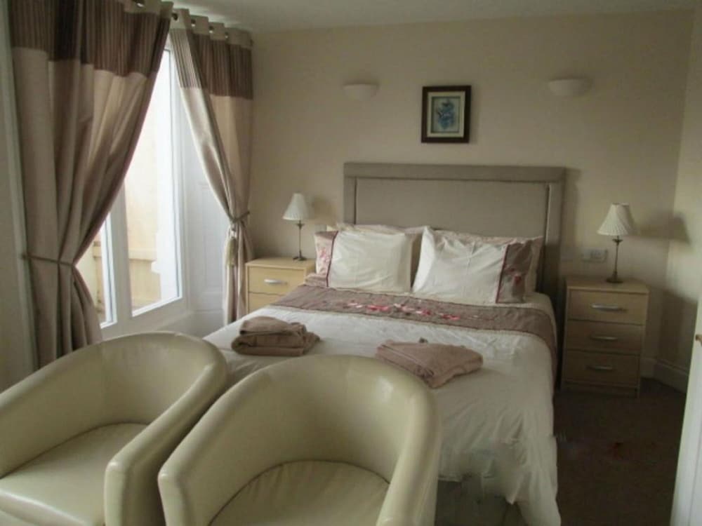 Royal Grosvenor Hotel 21/50