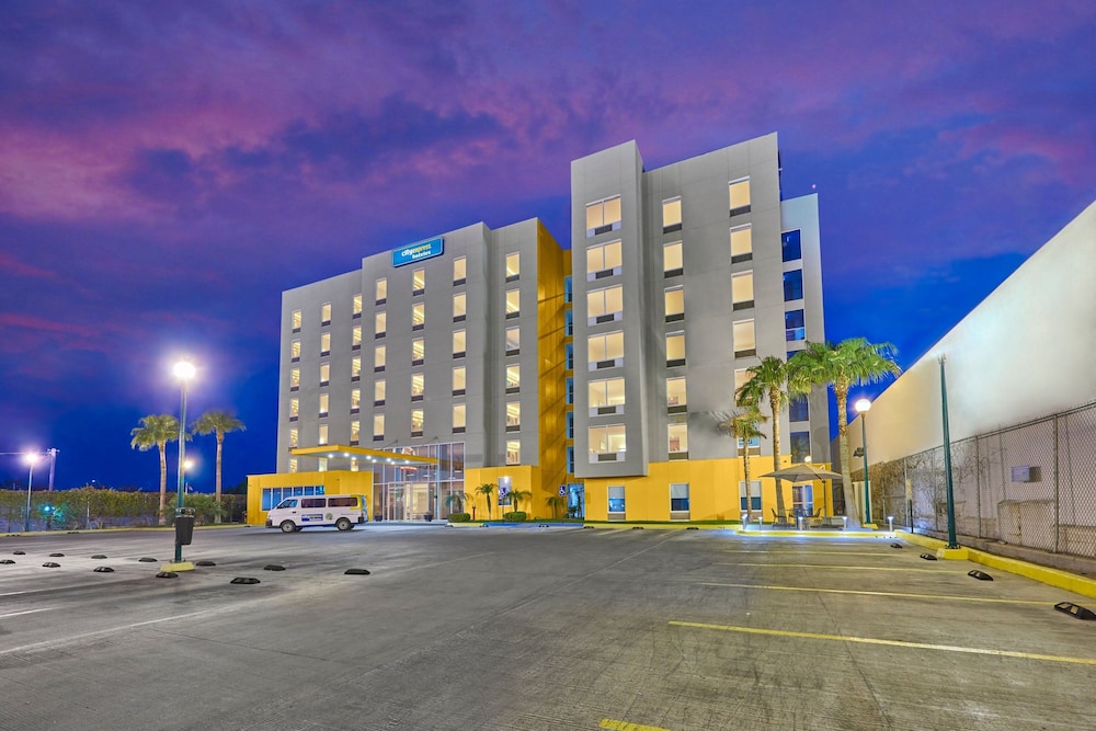 City Express by Marriott Mexicali 7/60