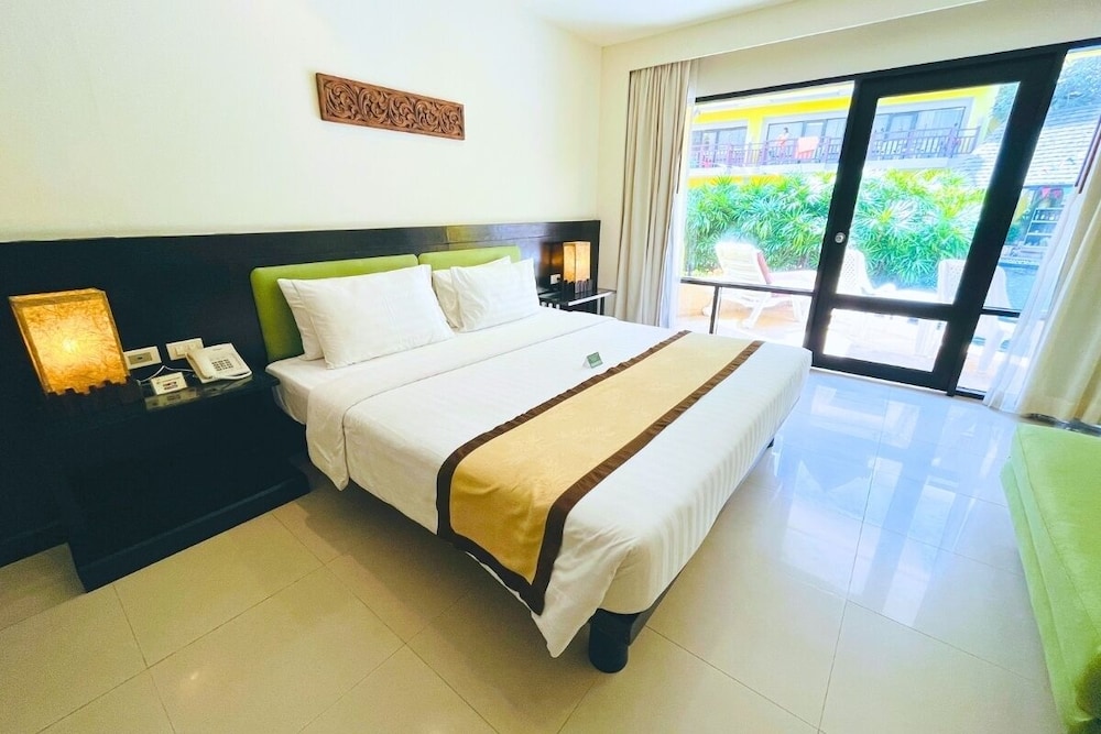 Executive  Suite