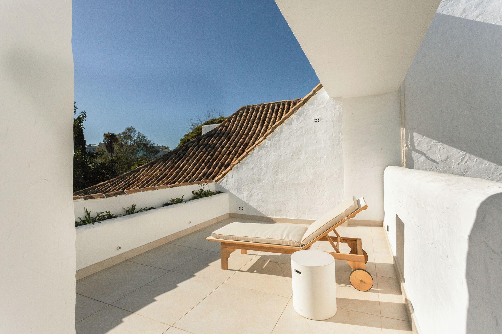 ANFITRION VILLAS & SUITES MARBELLA 32/50