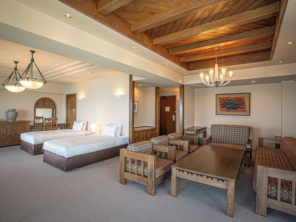 SUITE, OCEAN VIEW