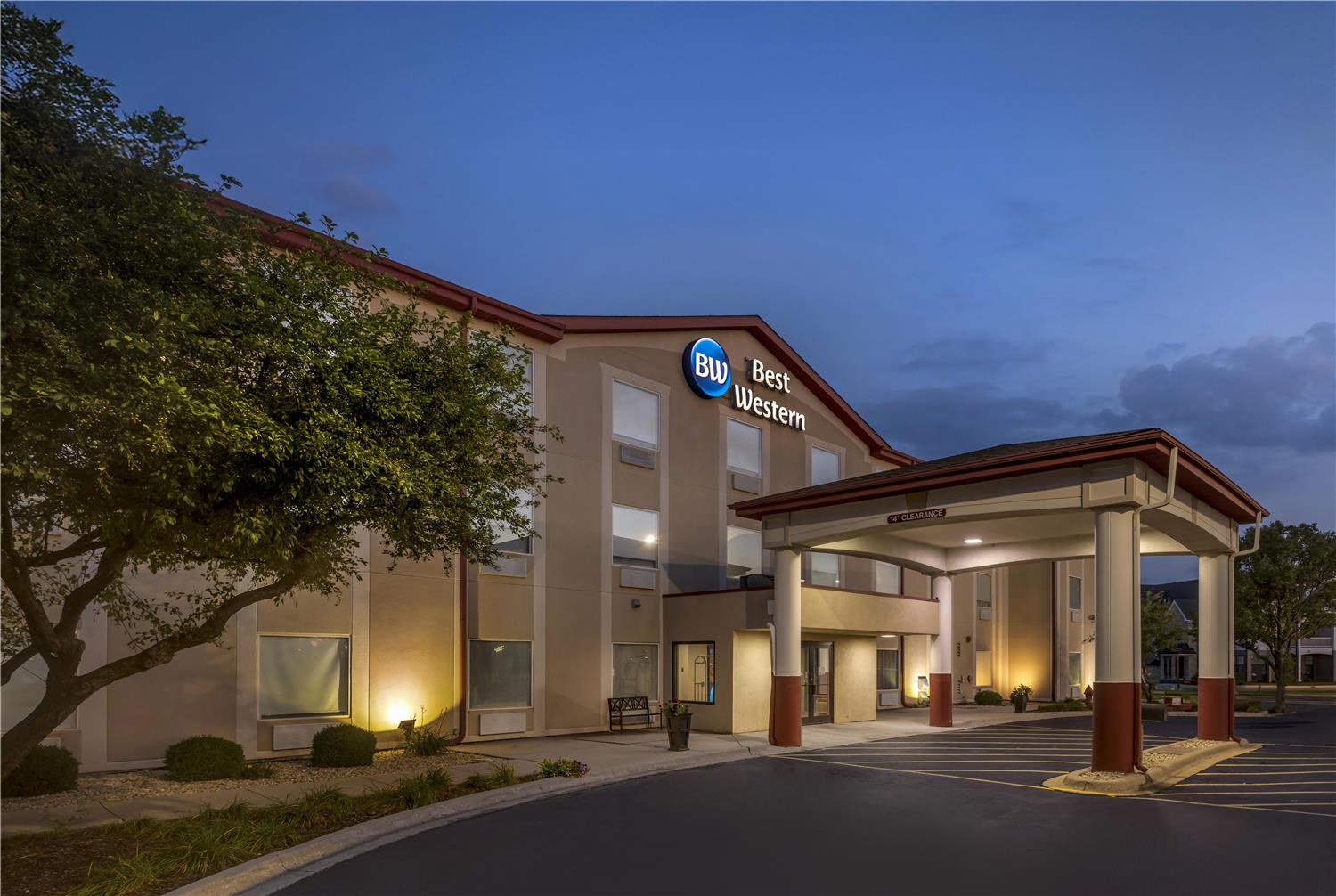 Best Western Joliet Inn & Suites in JOLIET - IL