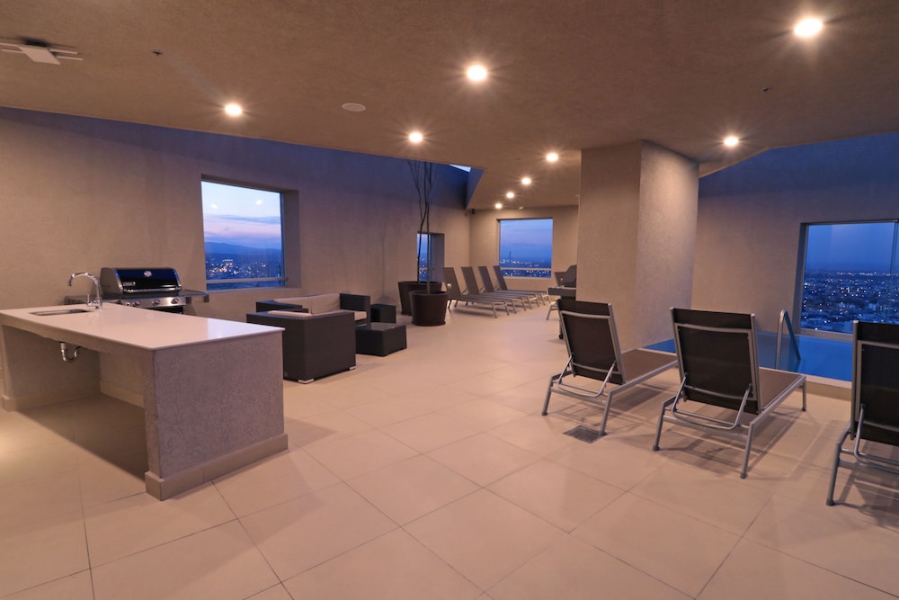 Staybridge Suites San Luis Potosi 56/73