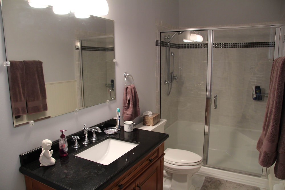 Riverboat Bed & Breakfast 43/43