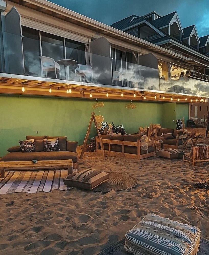 Le Temps des Cerises Hotel Beach 43/49