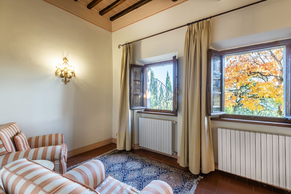 Relais Vignale 59/77