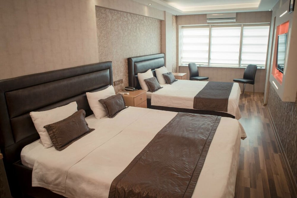 suite, jetted tub