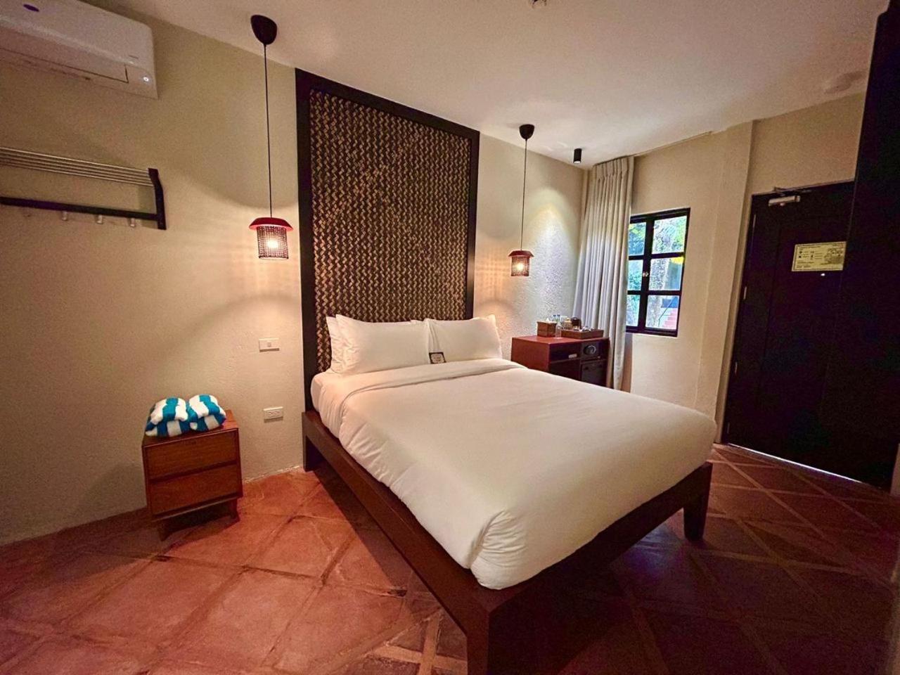 Deluxe Casita