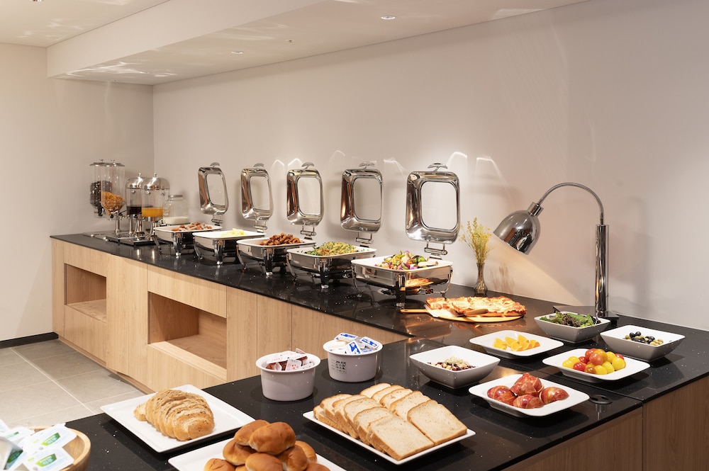Travelodge Myeongdong Namsan 42/46