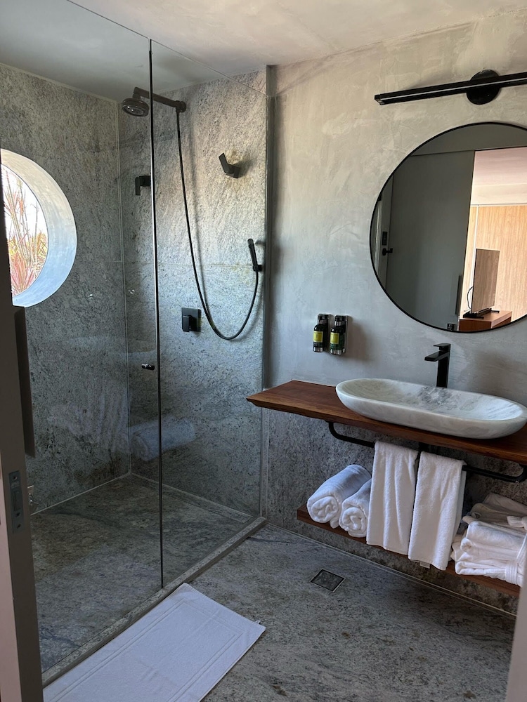 Duke Beach Hotel Maresias 46/48