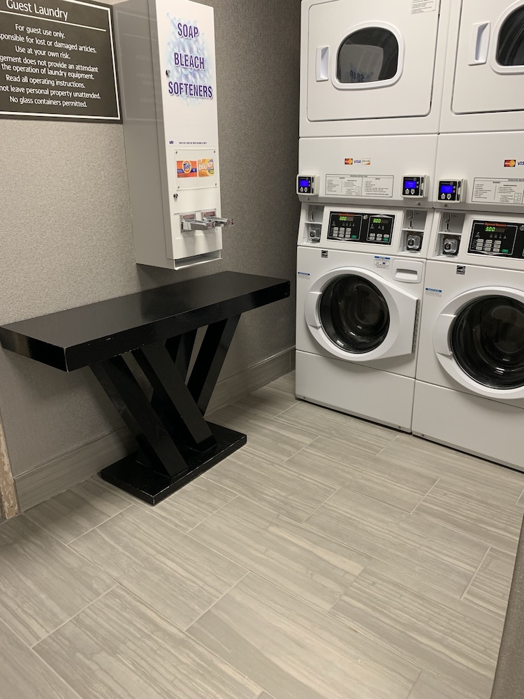 Best Western Plus Music Row 31/80