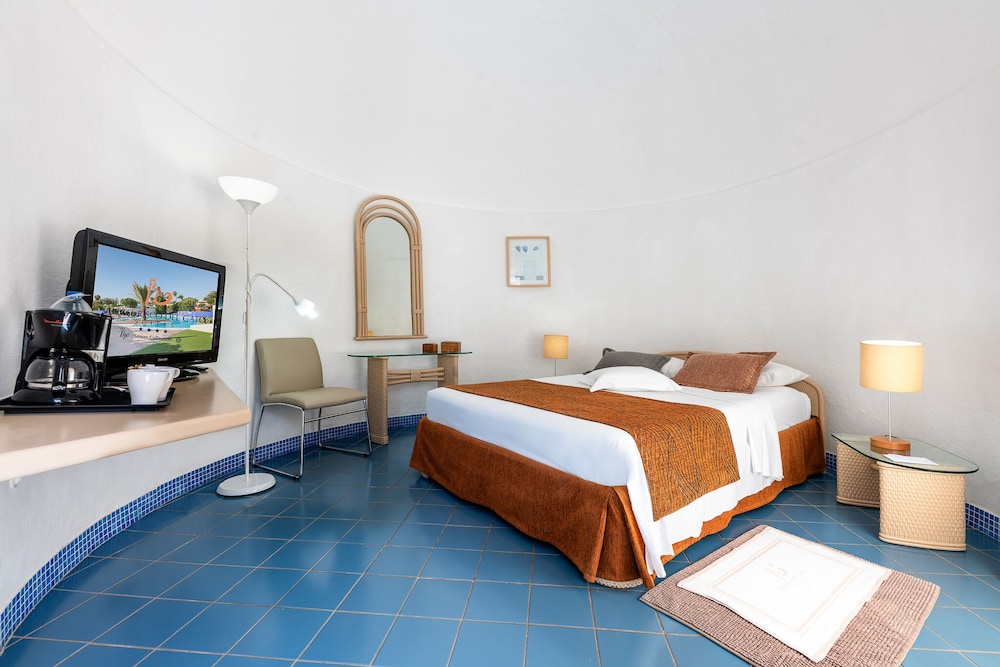 Hotel LIVVO Risco del Gato Suites 8/50