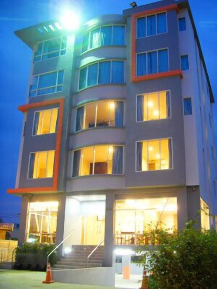 24athome Hotel 4/55