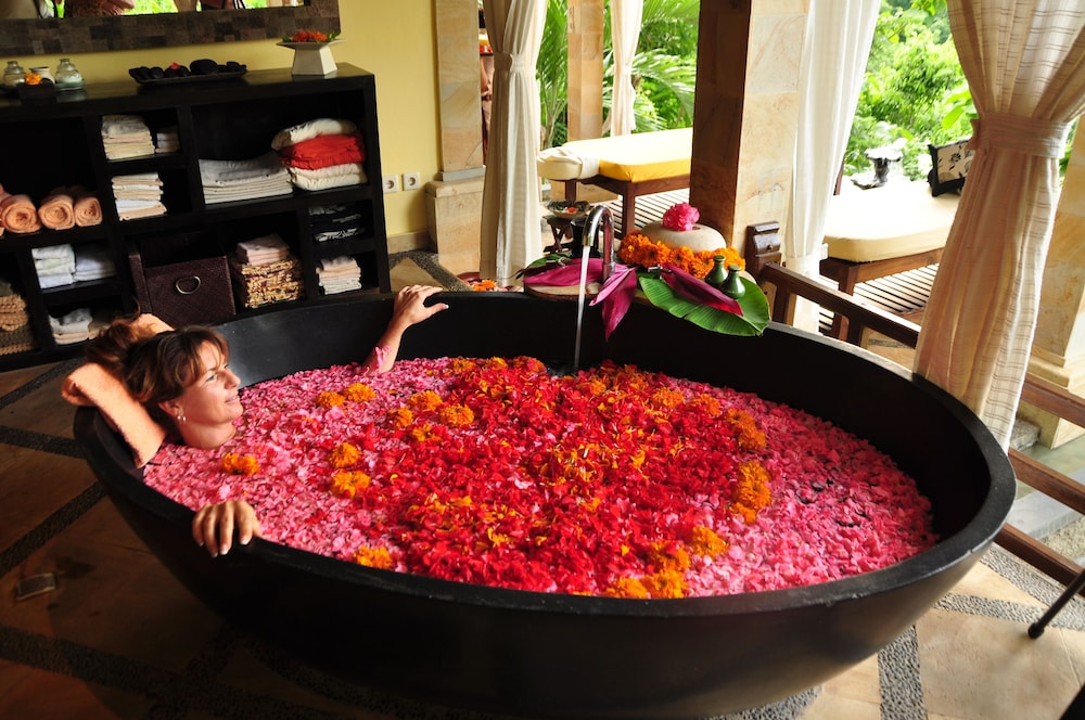 Puri Mangga Sea View Resort & Spa 44/66