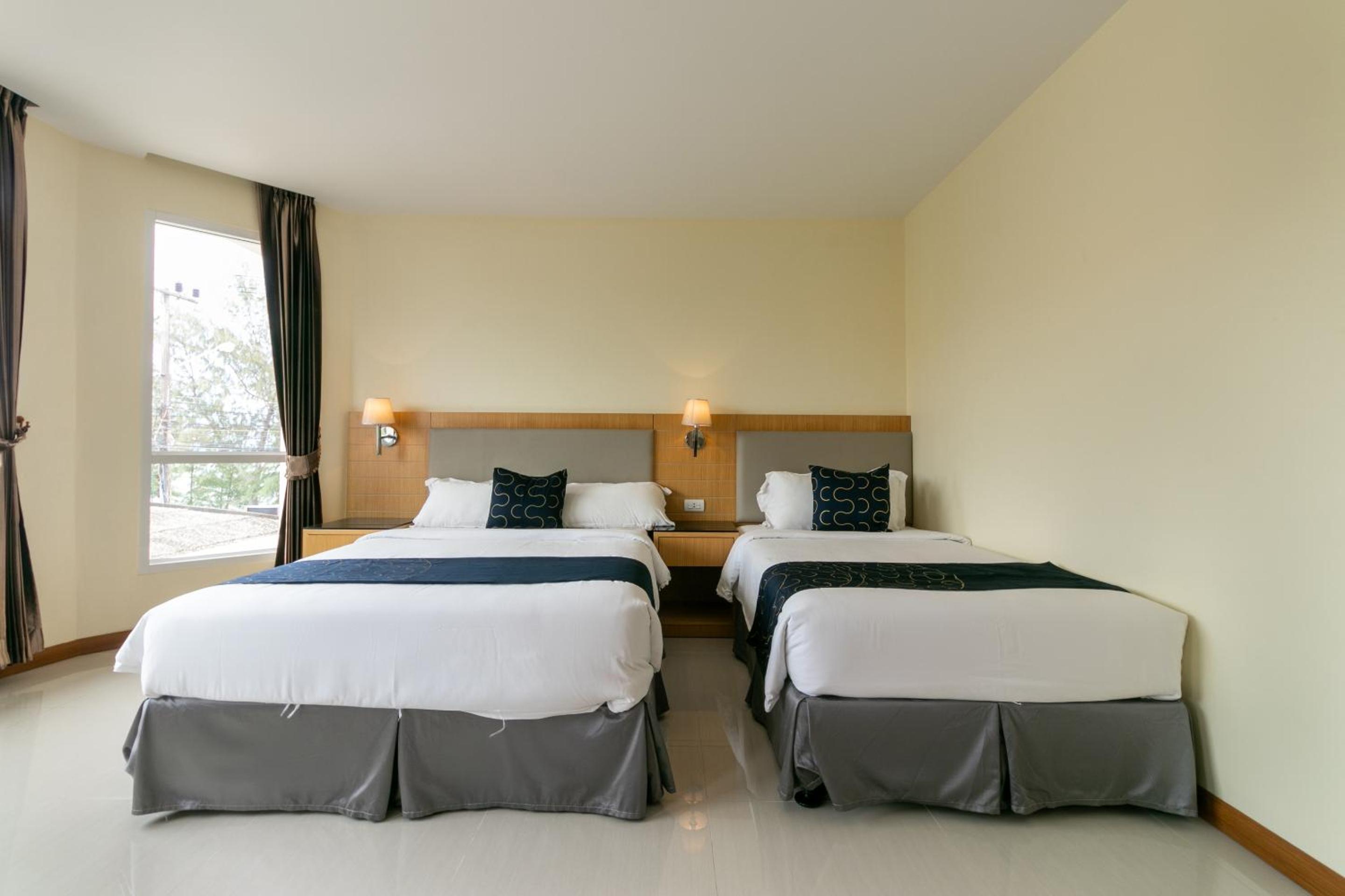 Goldenbeach Boutique Resort 20/68