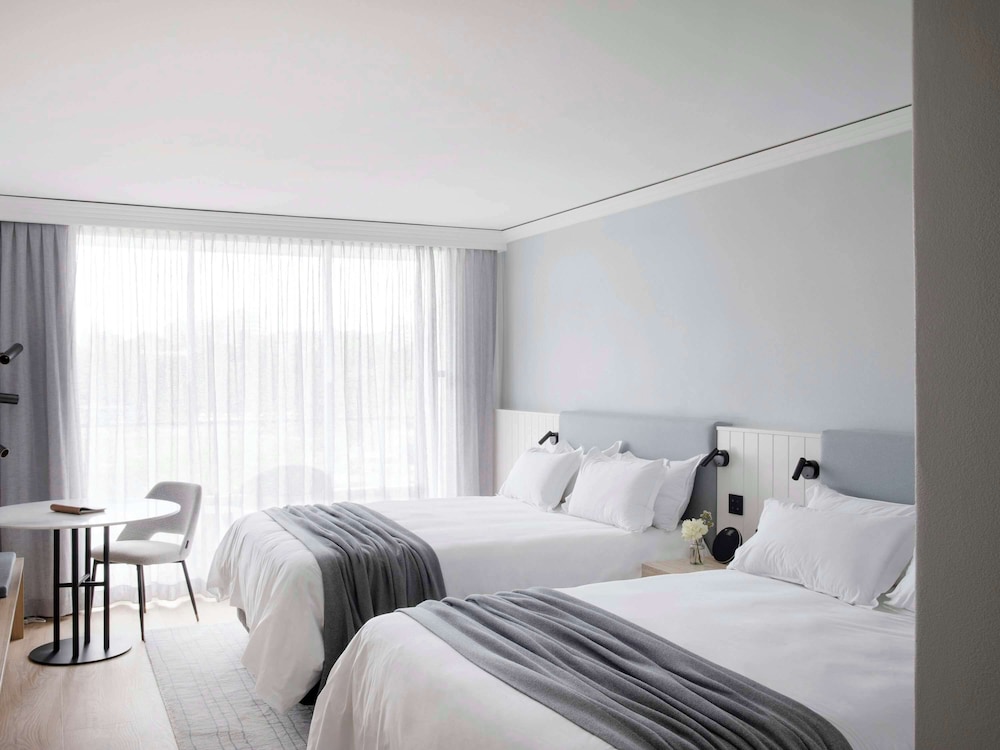 SUPERIOR, 2 QUEEN BEDS