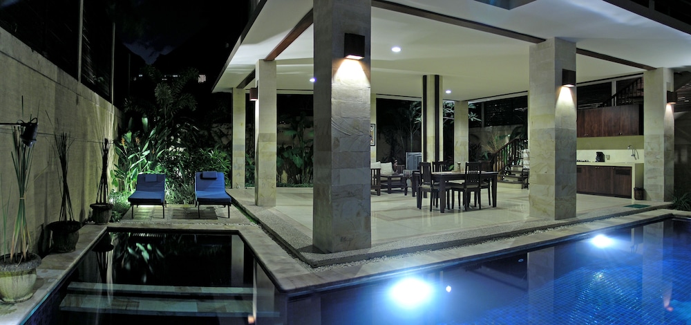 THE AMASYA VILLA 12/53