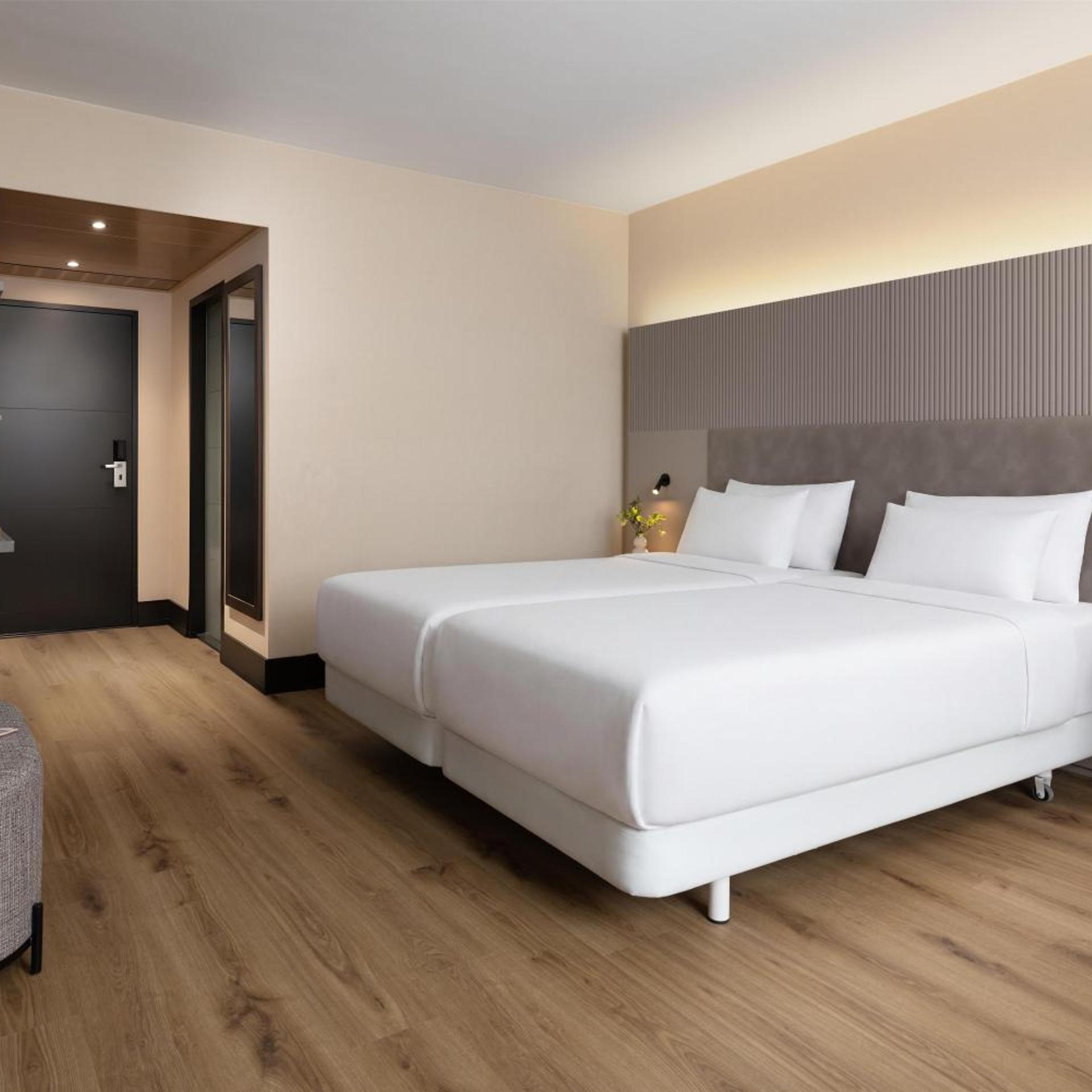 Superior, Double or Twin Bed, with Extra Bed, Xl
