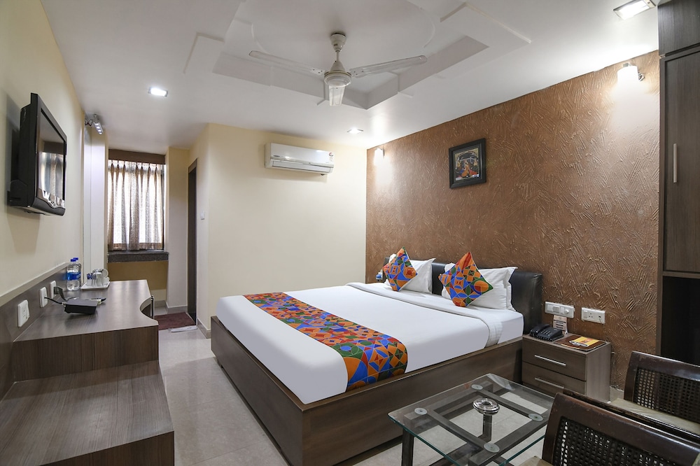 Hotel Raj Residency 14/35