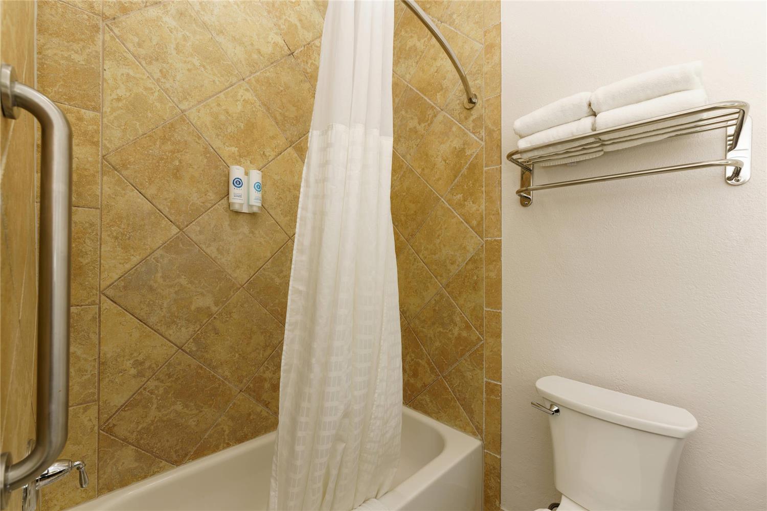 Comfort Suites University Drive, College Station, TX 41/41