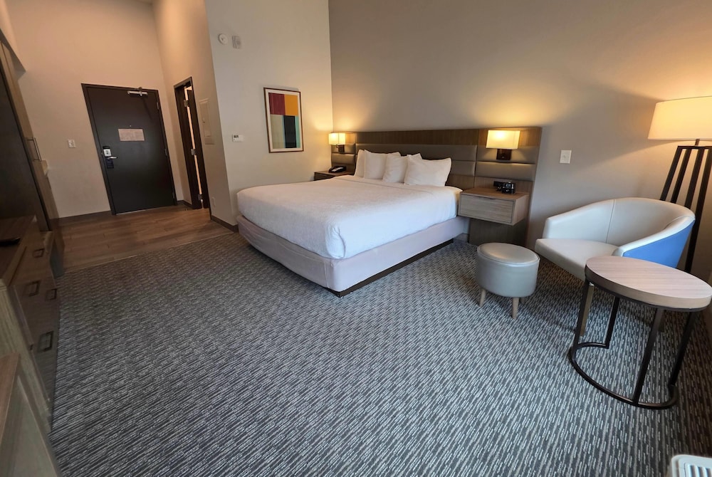 Hawthorn Extended Stay Austin North 20/50