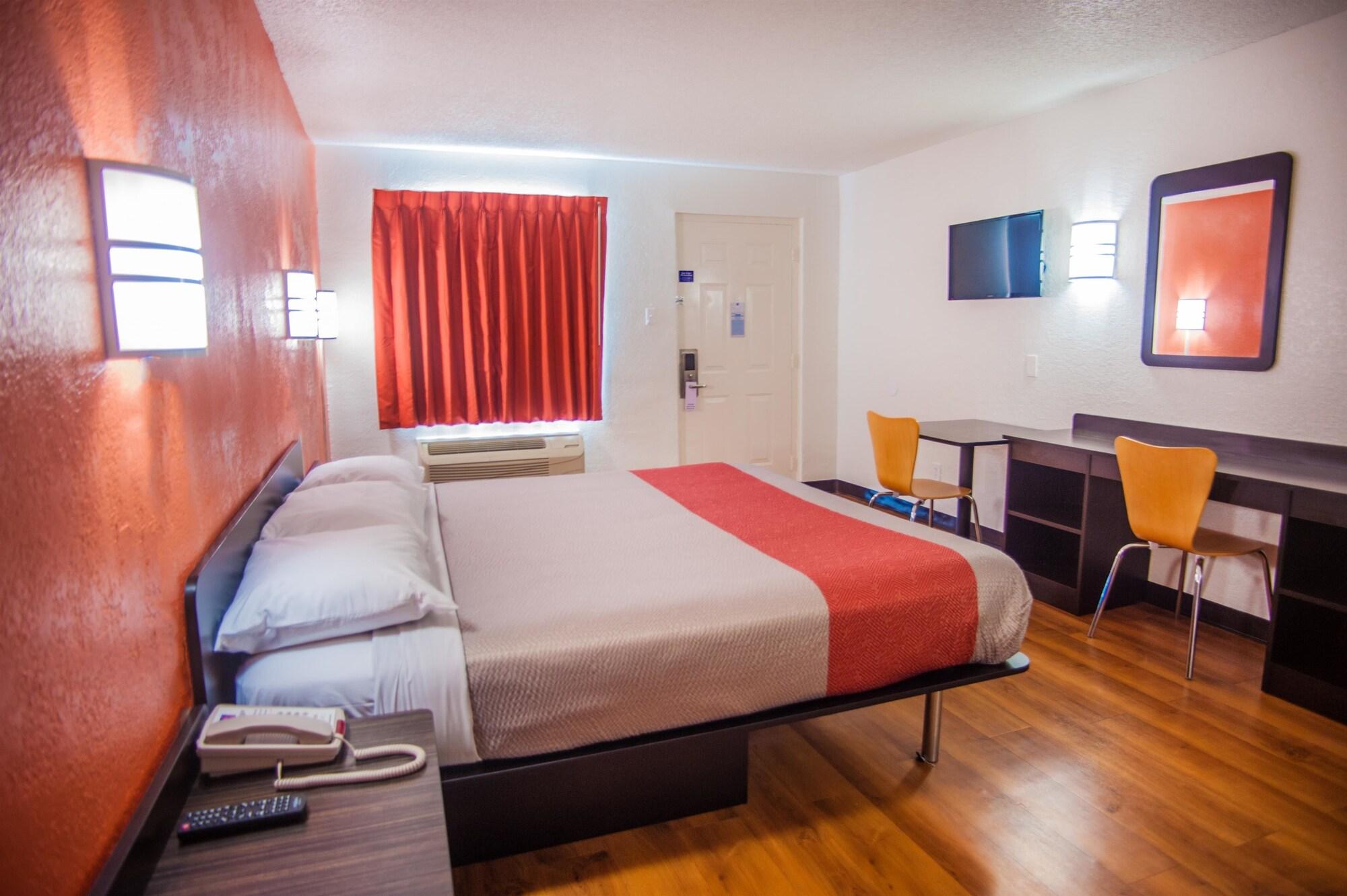 Motel6 Corsicana, TX 14/30