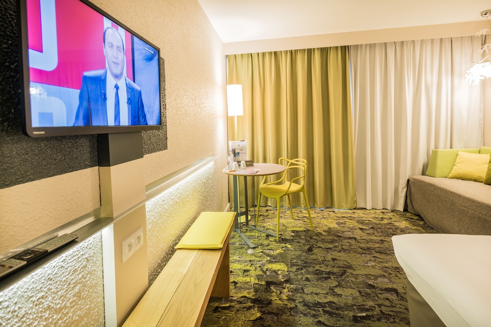 Ibis Styles Tours Sud 43/78