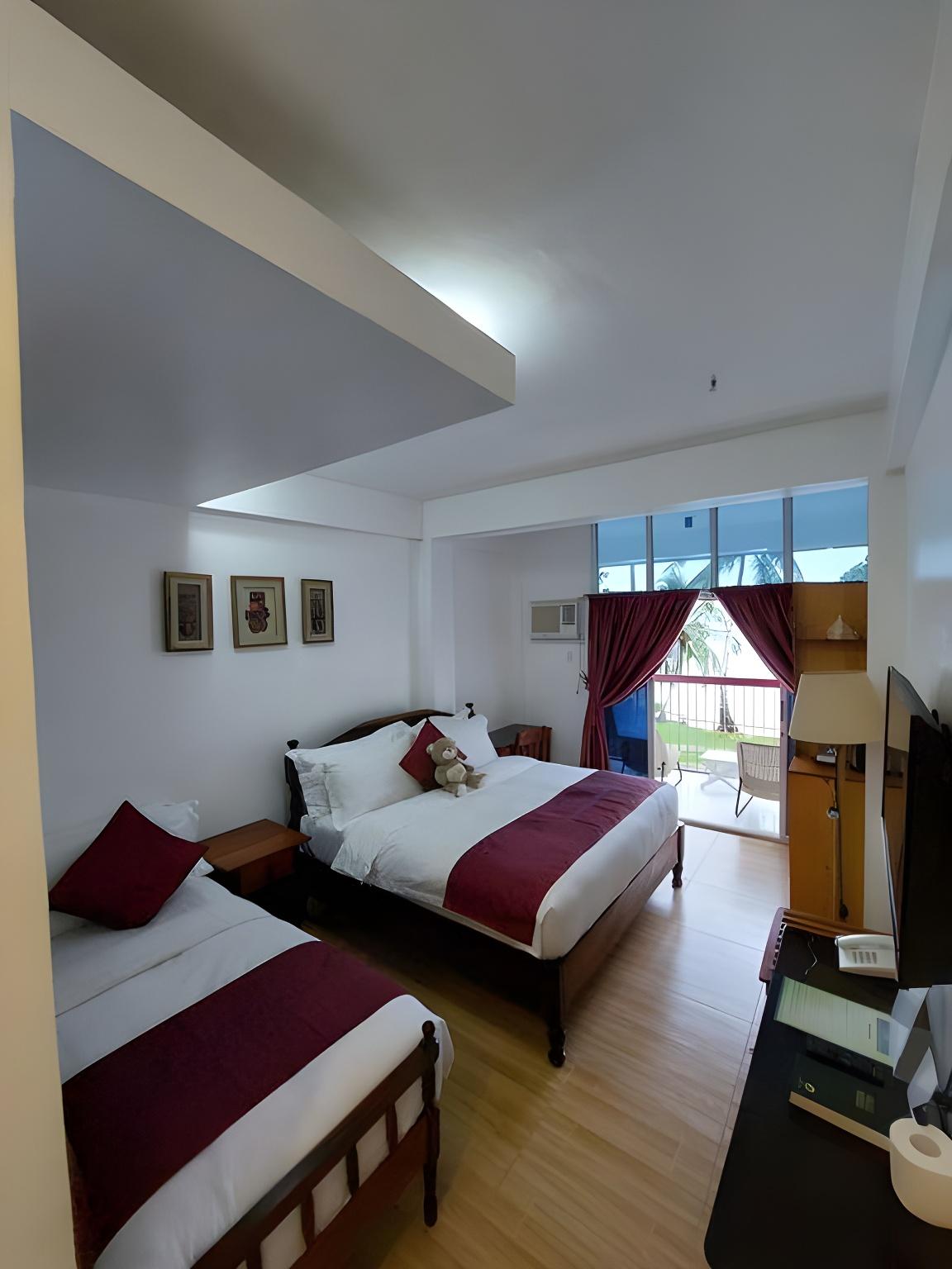 Premier, King Bed, Ocean View, Pool Access
