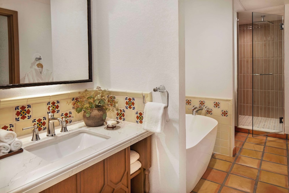 La Quinta Resort & Club, Curio Collection by Hilton in LA QUINTA - CA
