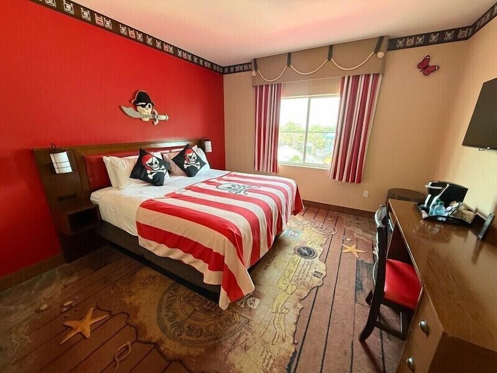 Legoland Florida Hotel 7/50