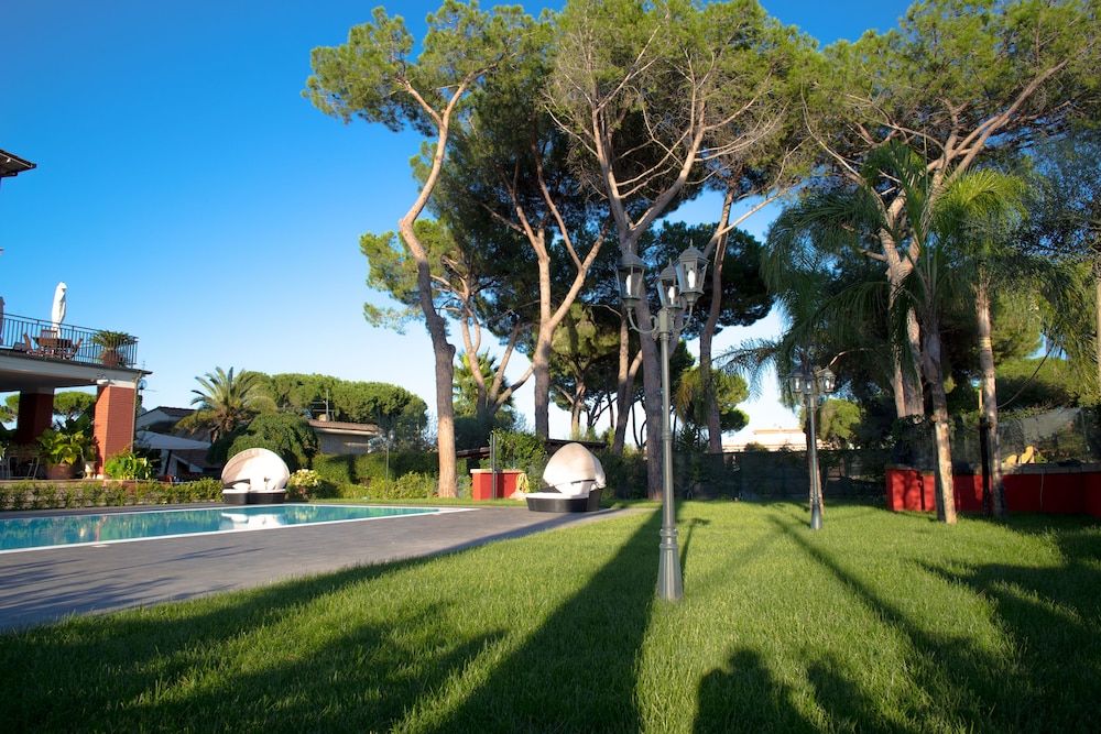 Relais Villa Italia 36/43